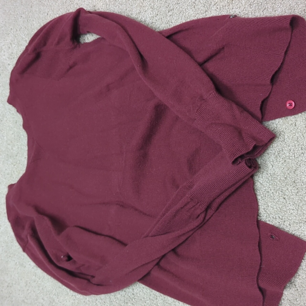 Lululemon Sunset Savasana Pull overWine Berry 2015